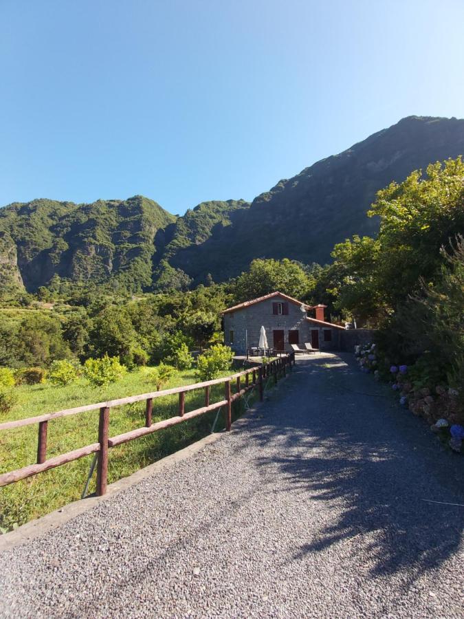 Lameiros Cottage São Vicente エクステリア 写真